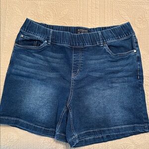 Size 20 BloomChic Dark Blue Denim Shorts. Never worn!